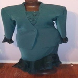 Carissimo Women Skirt Suit